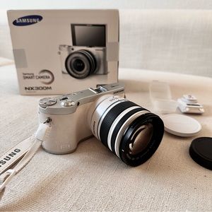 SOLD Samsung NX300 Mirrorless Smart Camera with 18-55mm f/3.5-5.6 OIS Lens